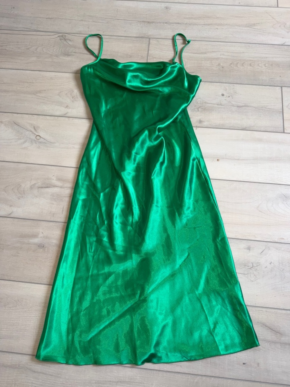 bebe Emerald Green Satin Strapless Slip Dress size Medium